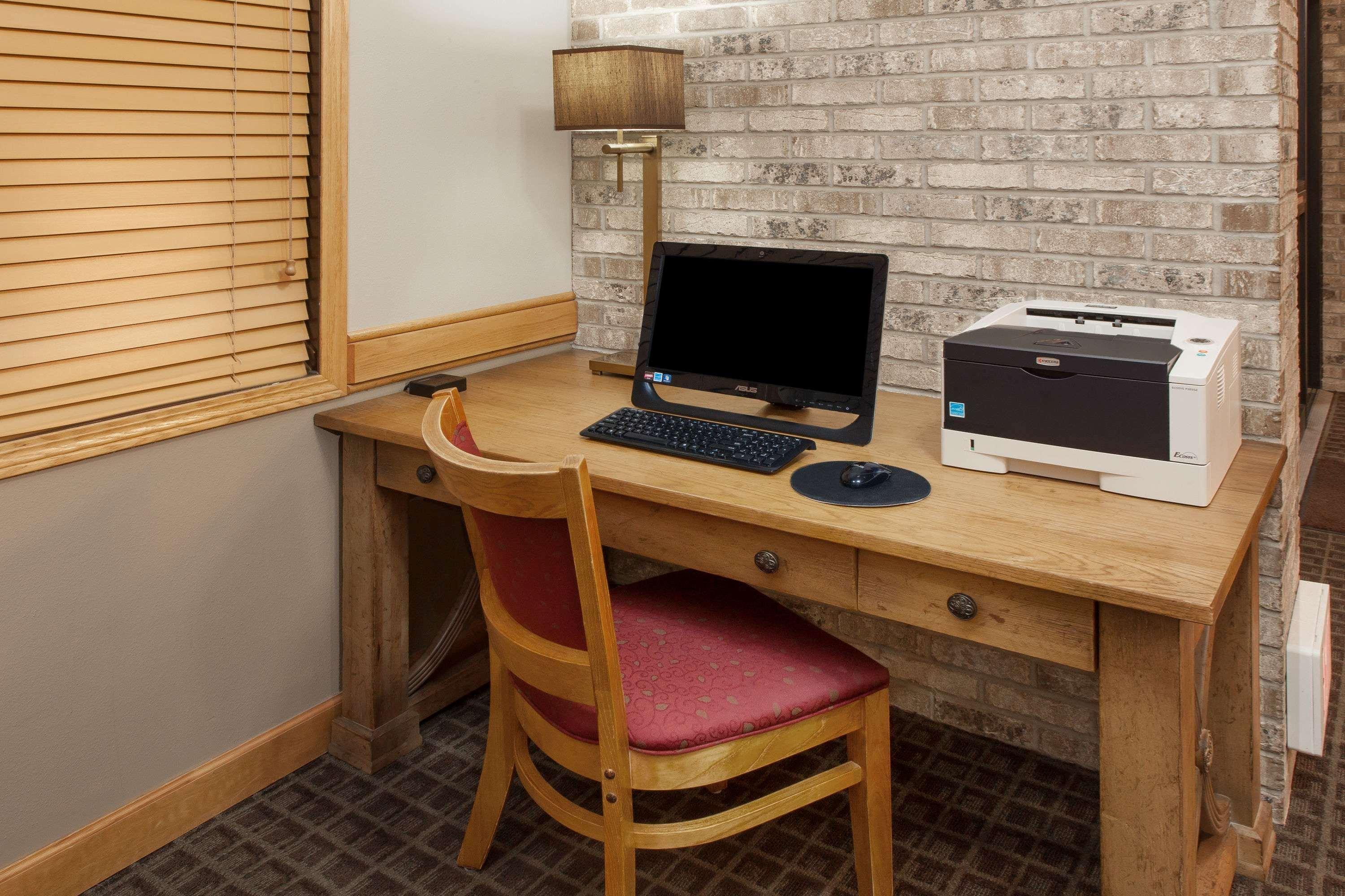 Americinn By Wyndham Iowa Falls Экстерьер фото